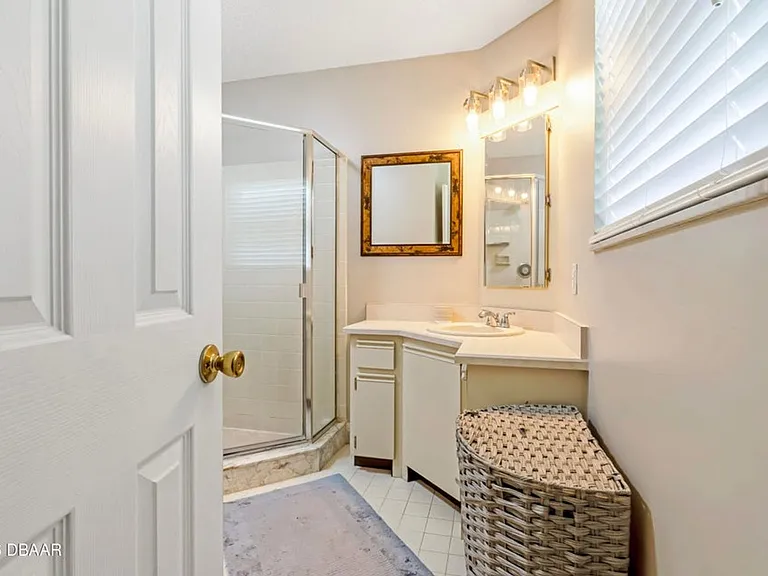 840 Center Ave #24 — Photo 14