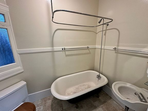4th image of 2236 Durant Ave APT 3