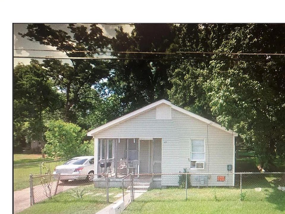 1st image of 429 Gum St