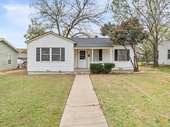 809 E 12th Ave, Belton, TX 76513