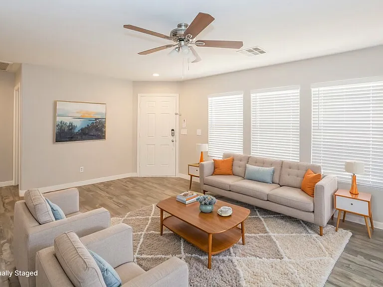 5036 Ironhorse Ranch Ave — Photo 4