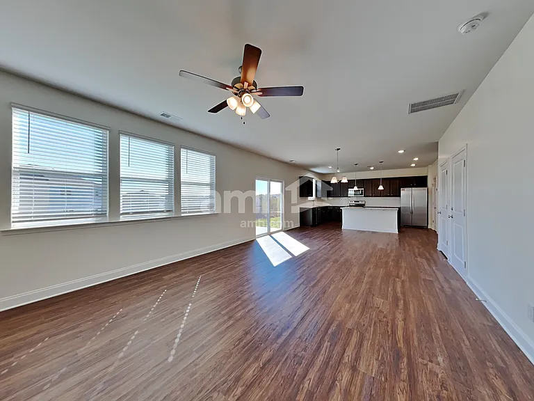 157 Larragan Dr — Photo 8