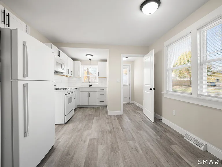 14 Clark Ln — Photo 19