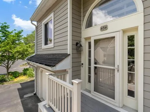 434 Wooded Way, Newtown Square, PA 19073