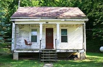 2nd image of 2506 Biddyville Rd