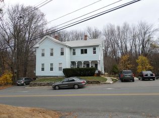 274 Union St, Leominster, MA 01453