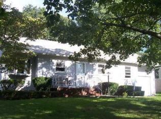 19 Reizen Ave, Centereach, NY 11720