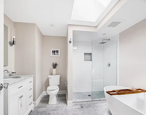 Sold by Douglas Elliman | media 8