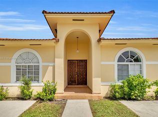 7717 W 30th Ln, Hialeah, FL 33018