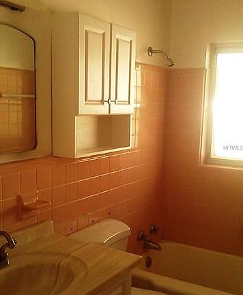 4th image of 2991 Los Altos Dr APT 2