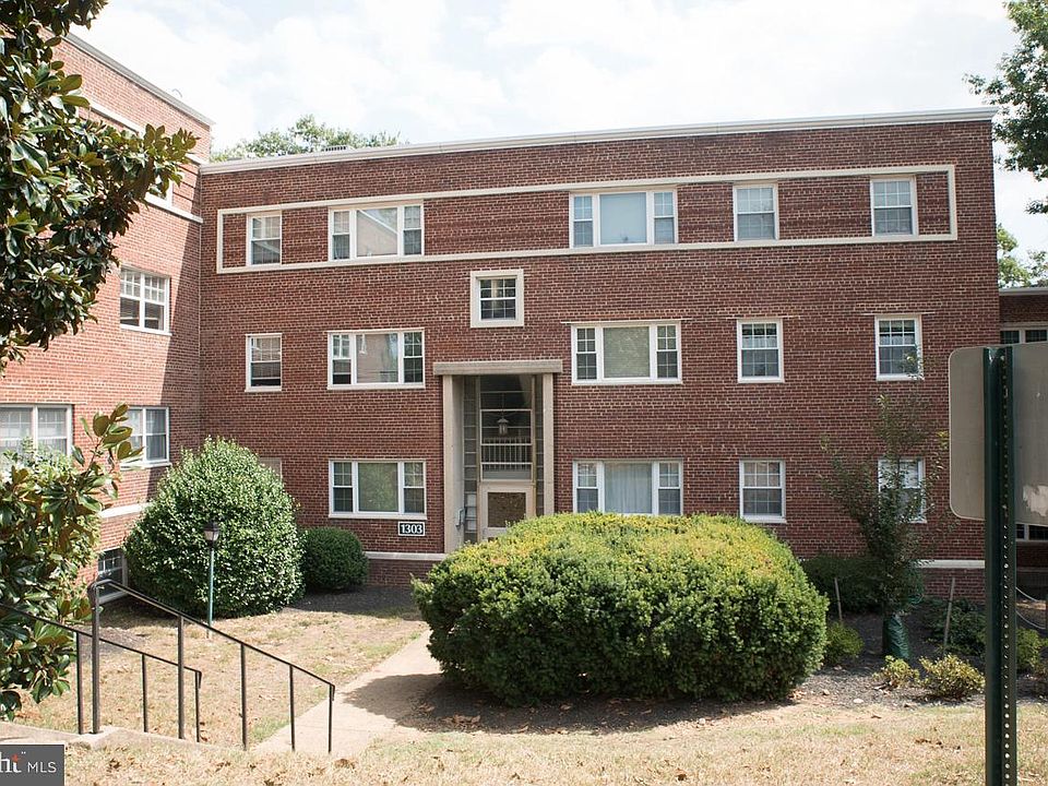 1st image of 1303 N Ode St APT 222