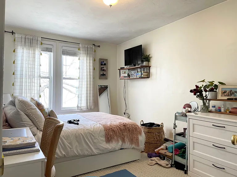 4 O St #3 — Photo 7