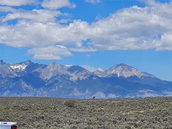 000 10th Street, Blanca, CO 81123