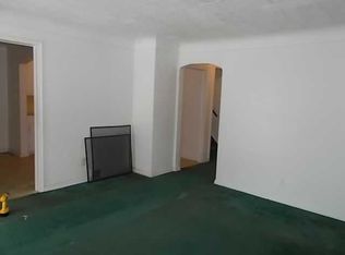 8211 Saint Marys St, Detroit, MI 48228
