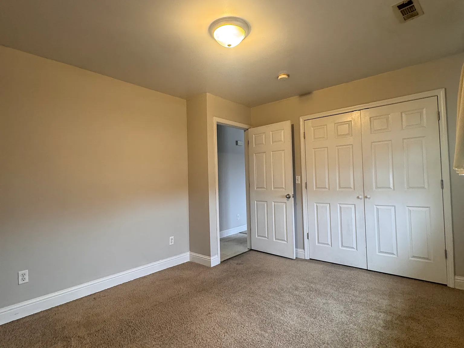 2 bed, $785 — Photo 3