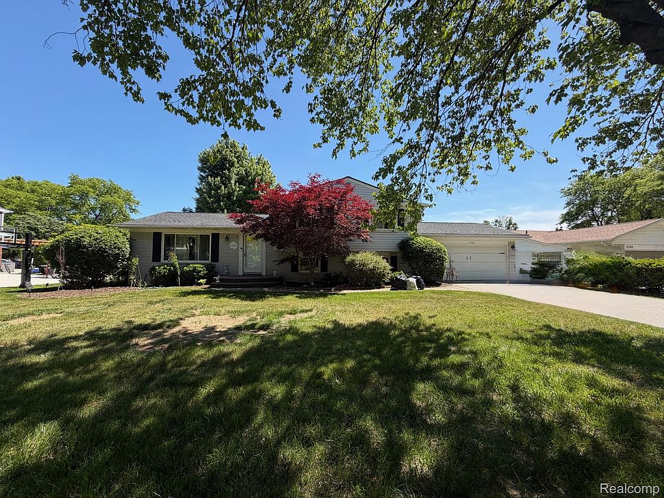 1st image of 6366 Walker Dr