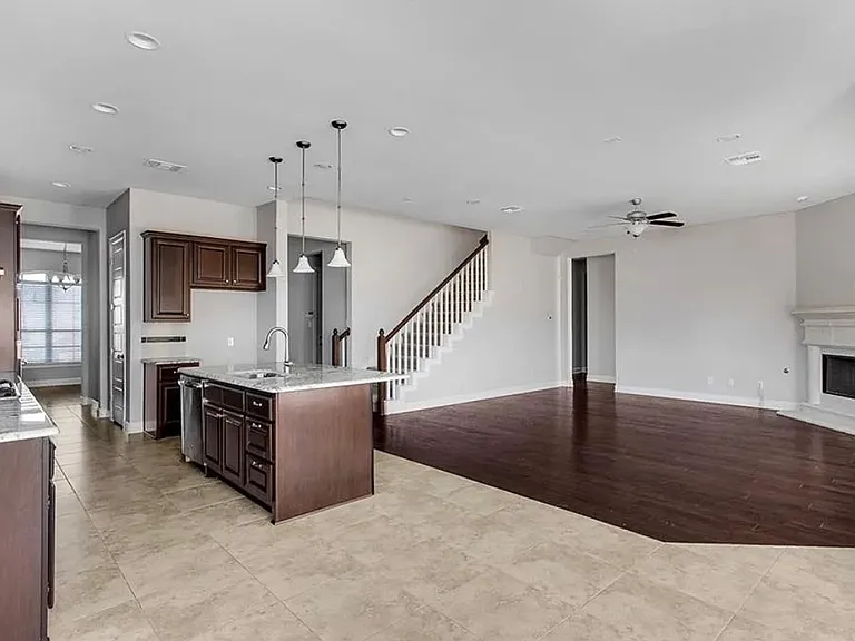 6313 Hewetson Dr — Photo 6