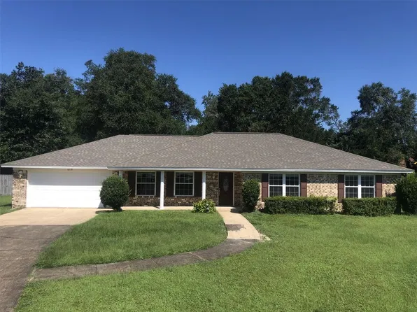 6638 Lake Charlene Dr, Pensacola, FL 32506