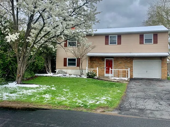 8038 Evesborough Dr, Clay, NY 13041