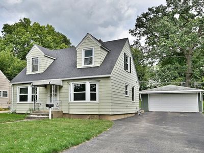 527 Fremont St, West Chicago, IL, 60185