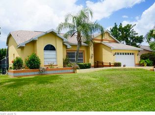 6734 Kestrel Cir, Fort Myers, FL 33966