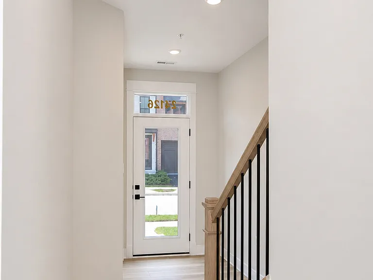 42126 Hazel Grove Ter — Photo 7