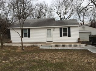842 S Glenn Ave, Springfield, MO 65802