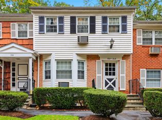307 Woodland Hills Road #307, White Plains, NY 10603