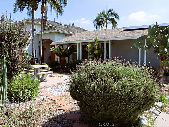 4th image of 10332 Dolan Ave
