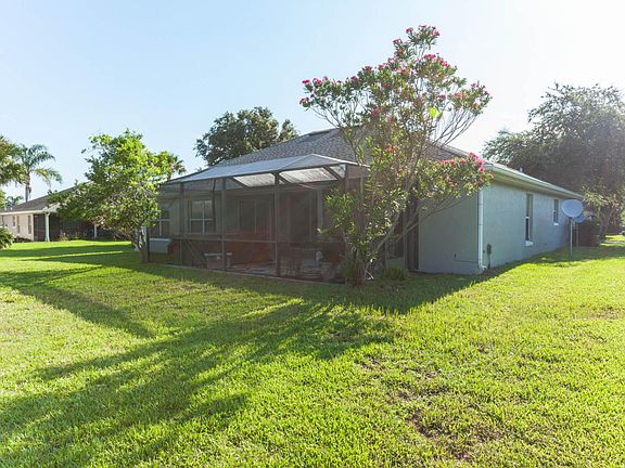 5th image of 285 San Nicolas Way