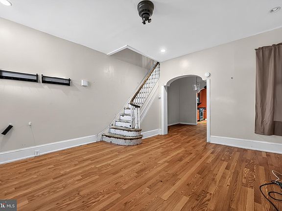 3rd image of 2019 Mifflin St