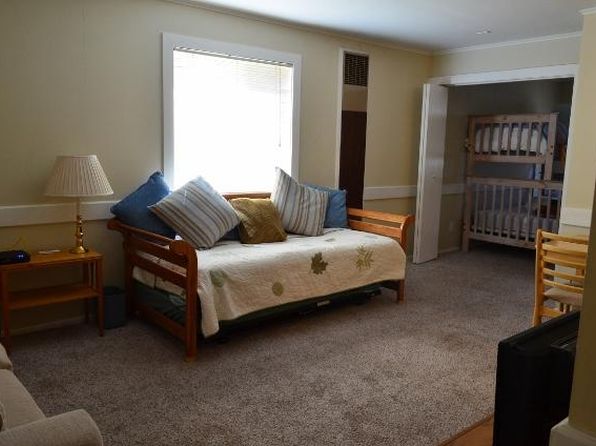 872 Tanager St #36