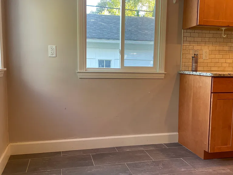 2112 Alice St — Photo 32