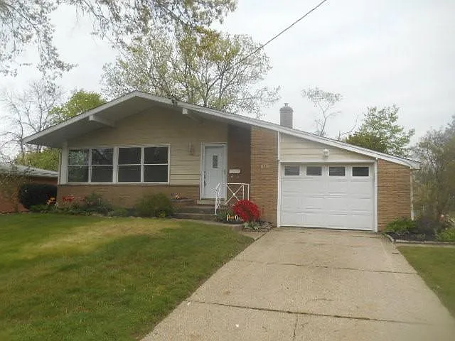 151 Joliette Ave photo 1