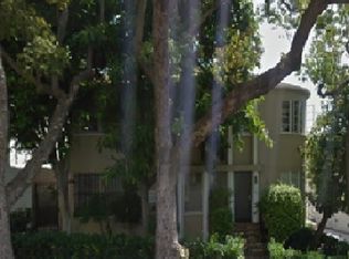 1126 3/4 Hacienda Pl, West Hollywood, CA 90069