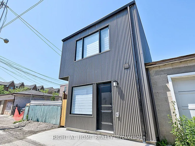 131 Brock Ave #4 — Photo 6