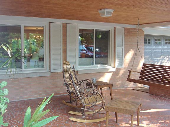 3rd image of 1200 S Collinswood Dr