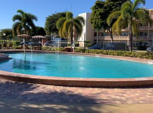 153 Southampton Sq #C, West Palm Beach, FL 33417