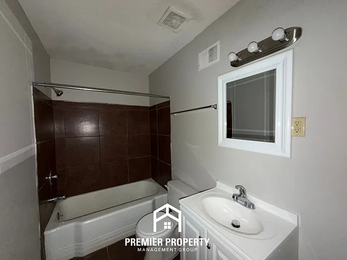 4583 Dunn Ave — Photo 11