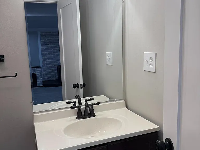 453 Walnut Dr — Photo 12