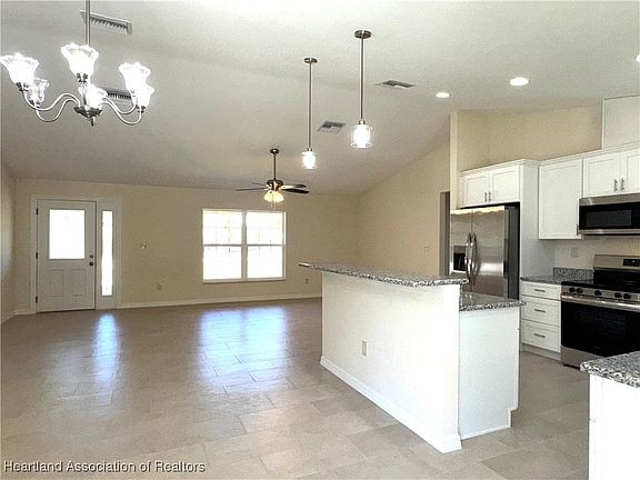 2nd image of 2816 King Dr