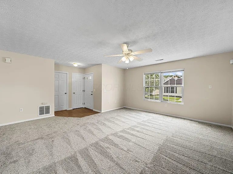 2194 Rustic Ledge Dr — Photo 9