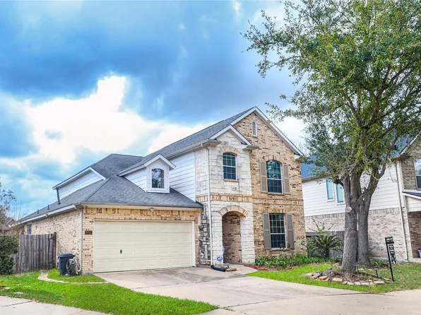 8711 Preston Field Ln, Houston, TX 77095