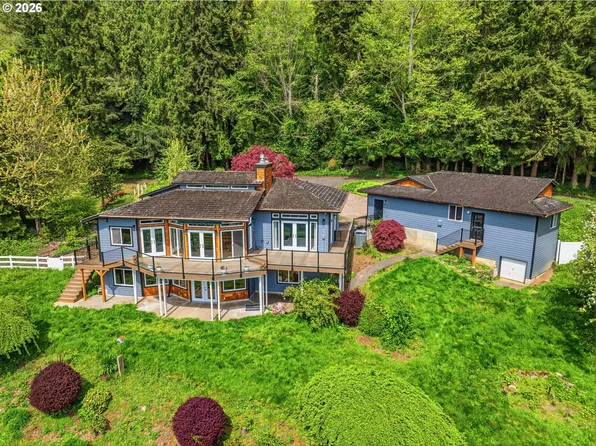 16 Little Cape Horn Rd, Cathlamet, WA 98612