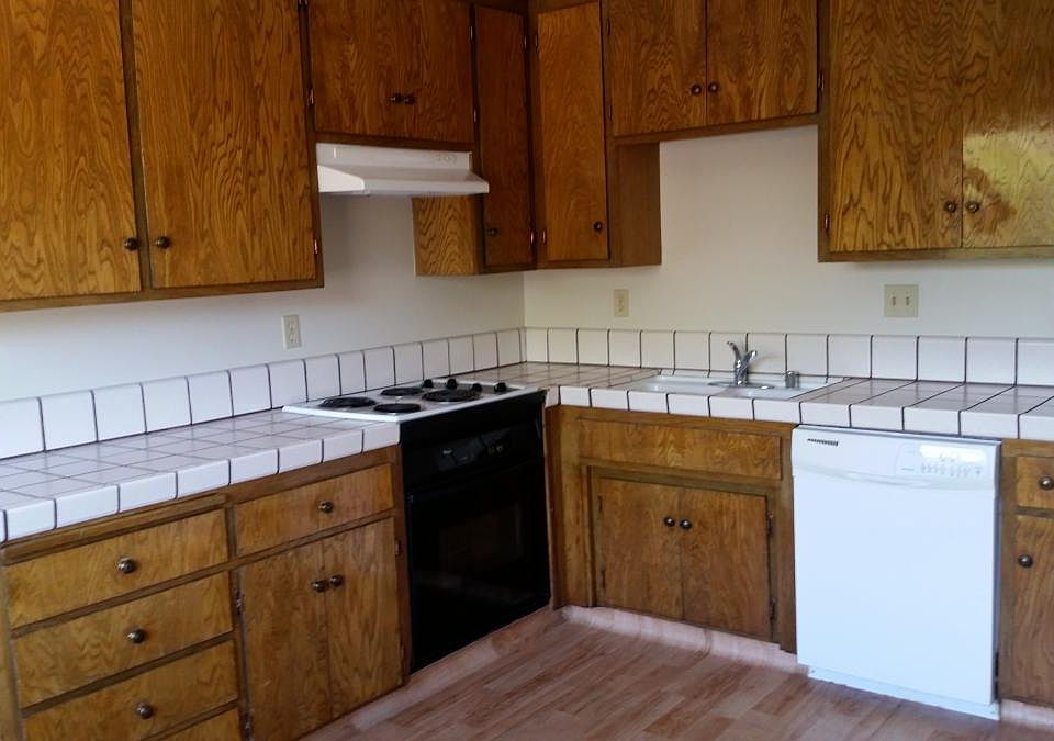 1st image of 601 Nello Dr APT 3