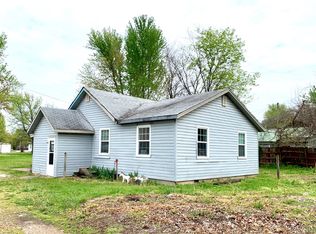 403 W Cherokee St, Jay, OK 74346