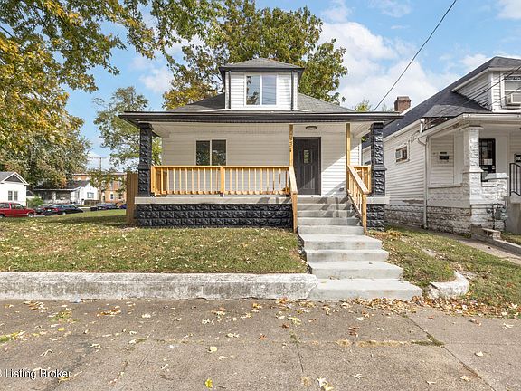 5th image of 2431 Portland Ave