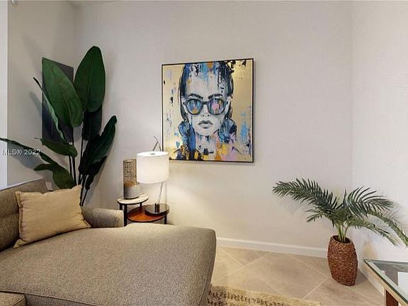 4th image of 1846 SE 26th Ave #1846