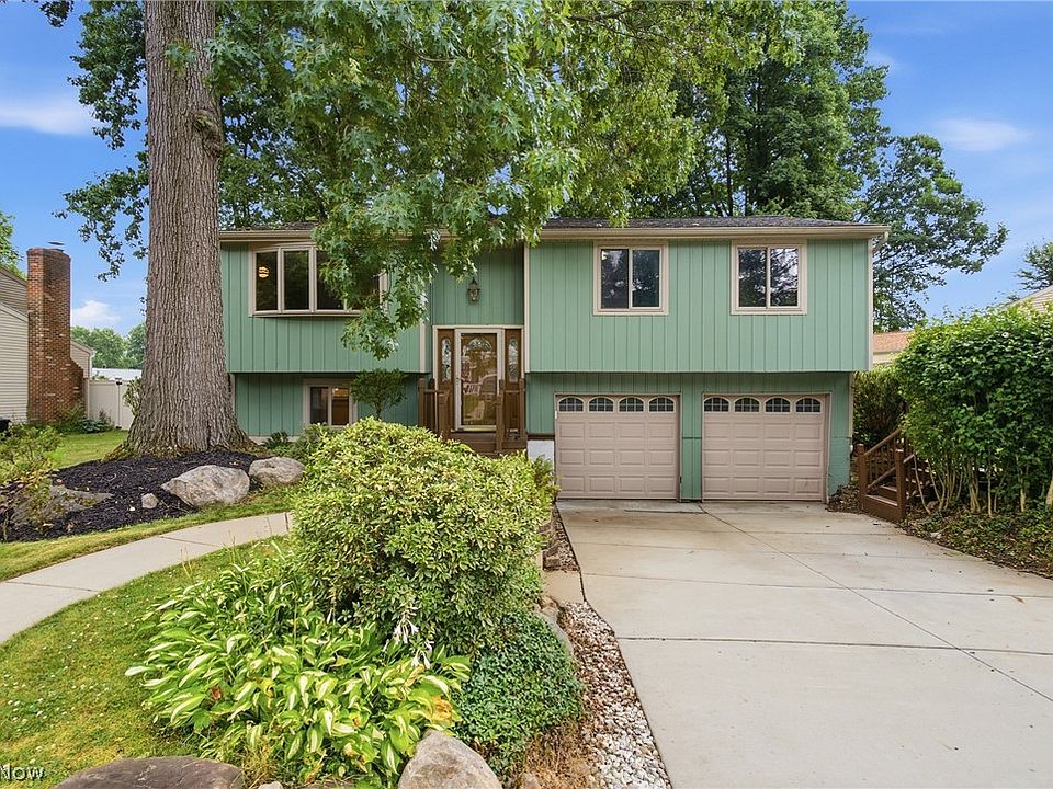 1st image of 163 Oakhurst Dr