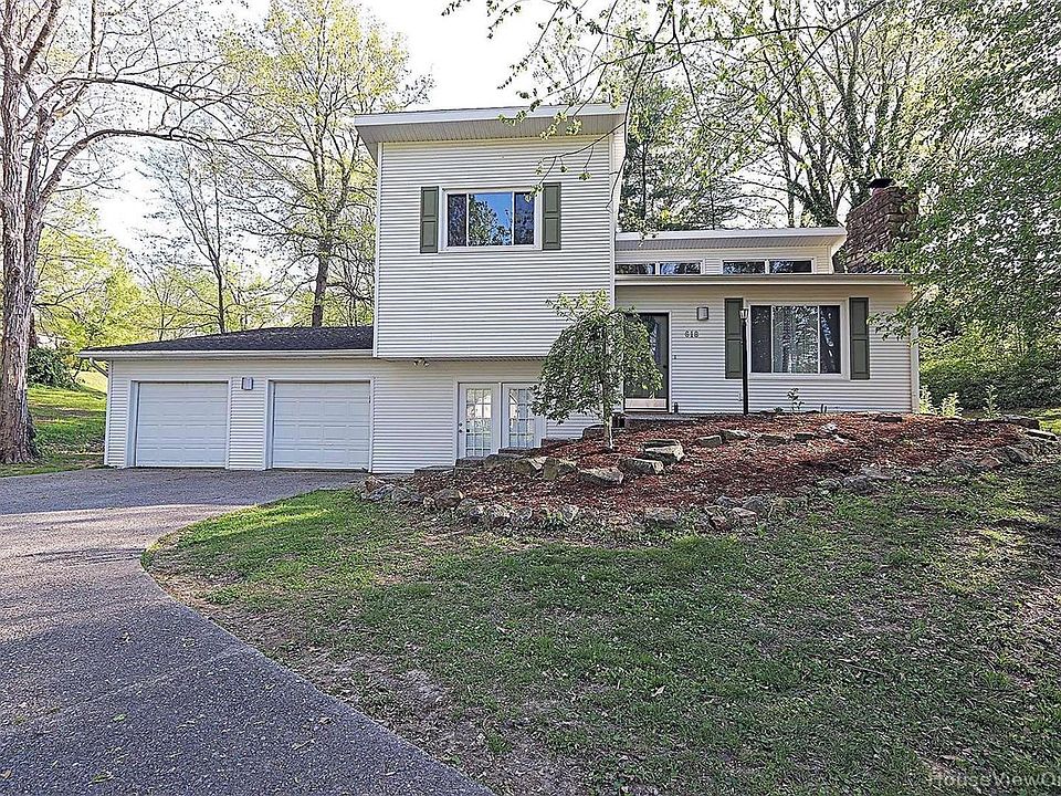1st image of 618 Lyndhurst Dr